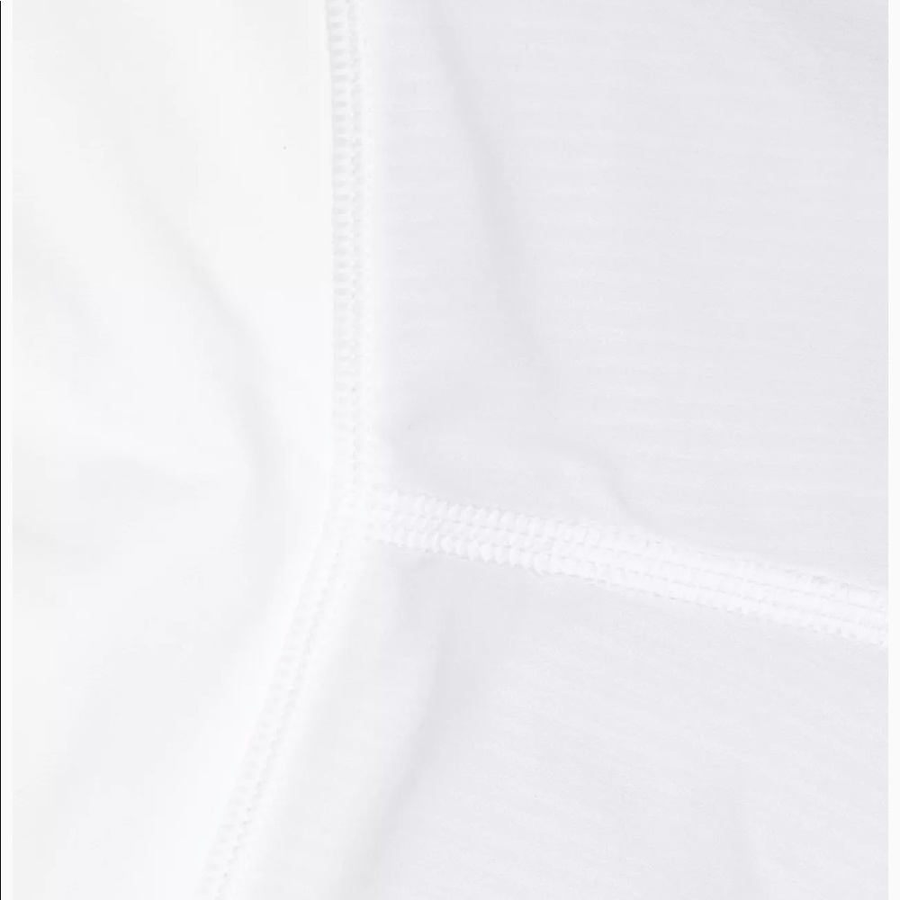 Lululemon white speed shorts sz 6 - Picture 7 of 7